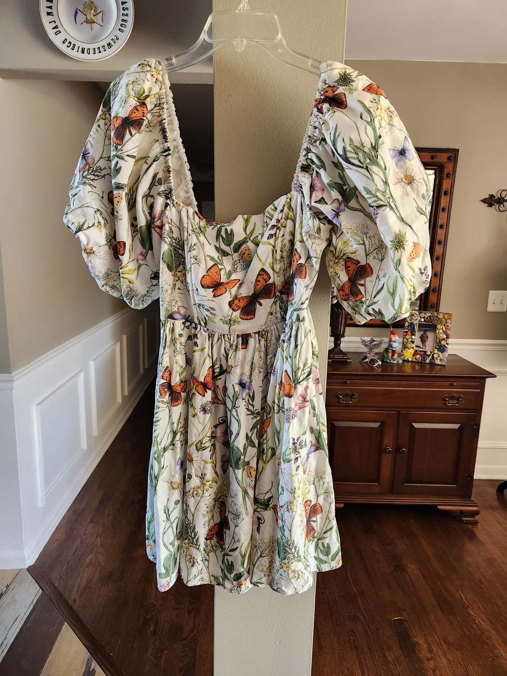 Avec Les Filles White Floral & Orange Butterfly Dress Size 8